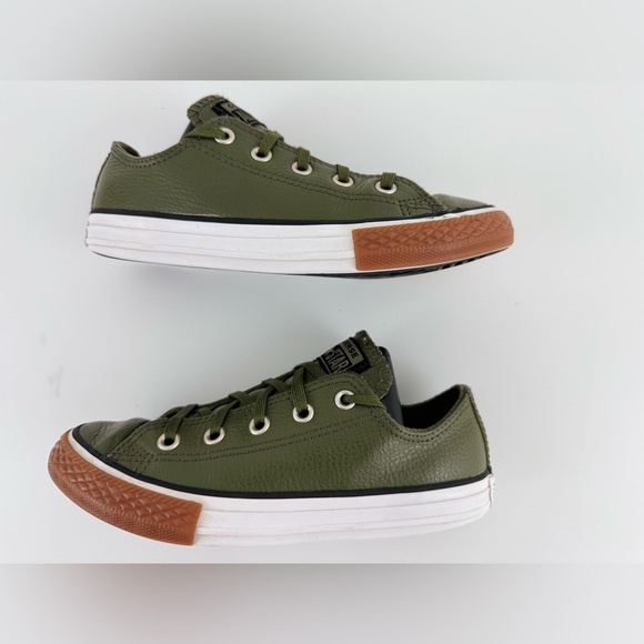 Converse Chuck Taylor Junior Ox Olive Green Leather Low Top Sneakers, US Size 1 - Picture 4 of 12